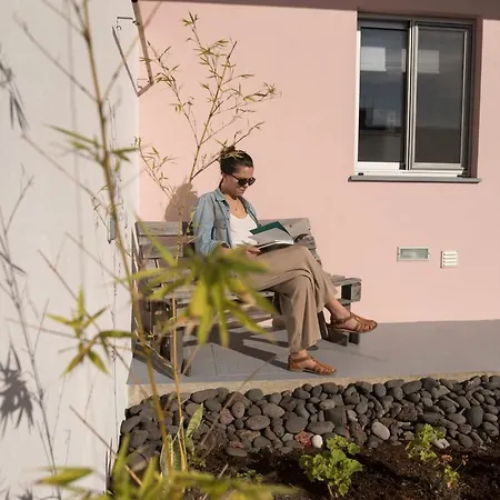 Azorean Stones House Ap B, Vila Do Porto, Acores Appartement *